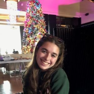 Meet your Posher, Julia